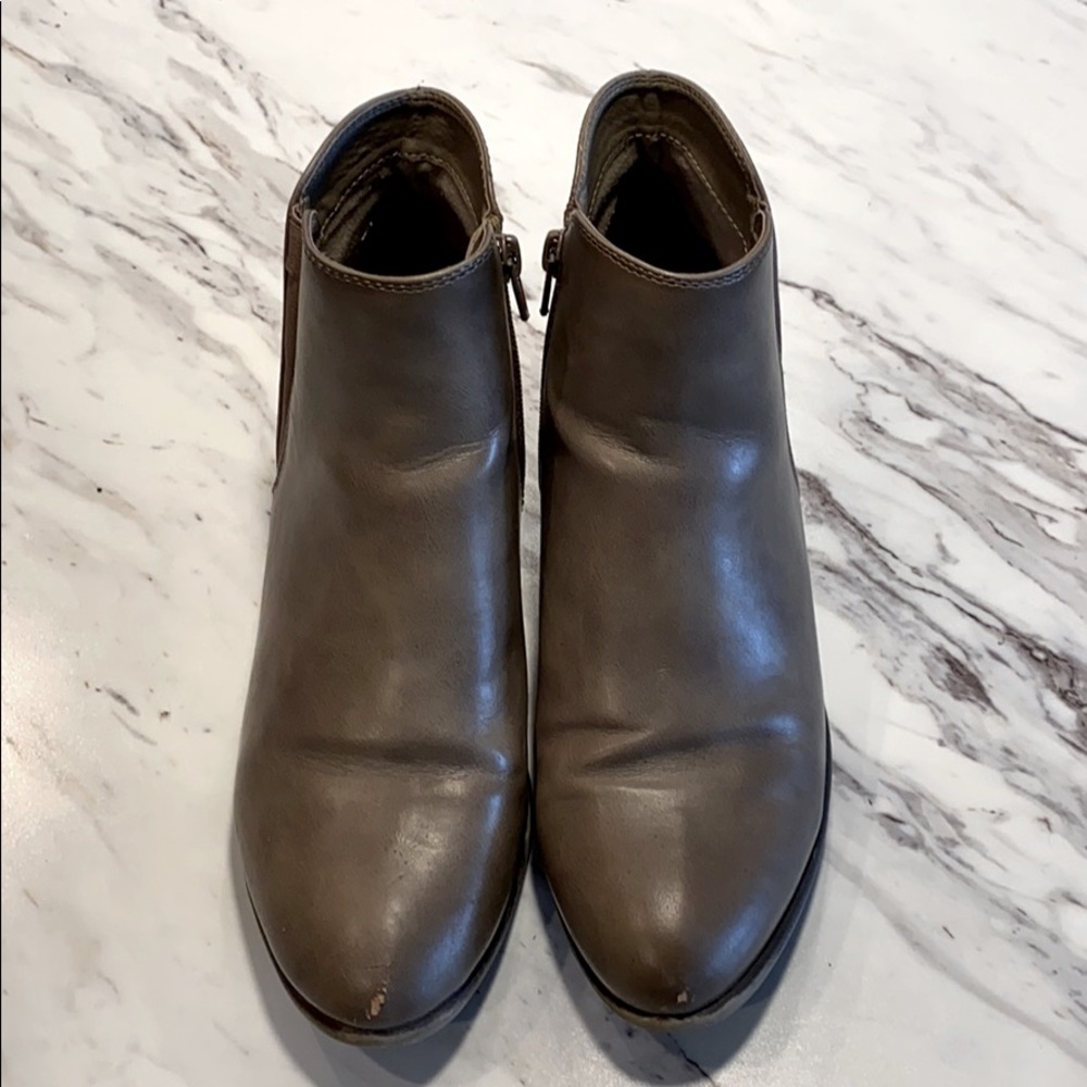 Light brown tan leather ankle boots